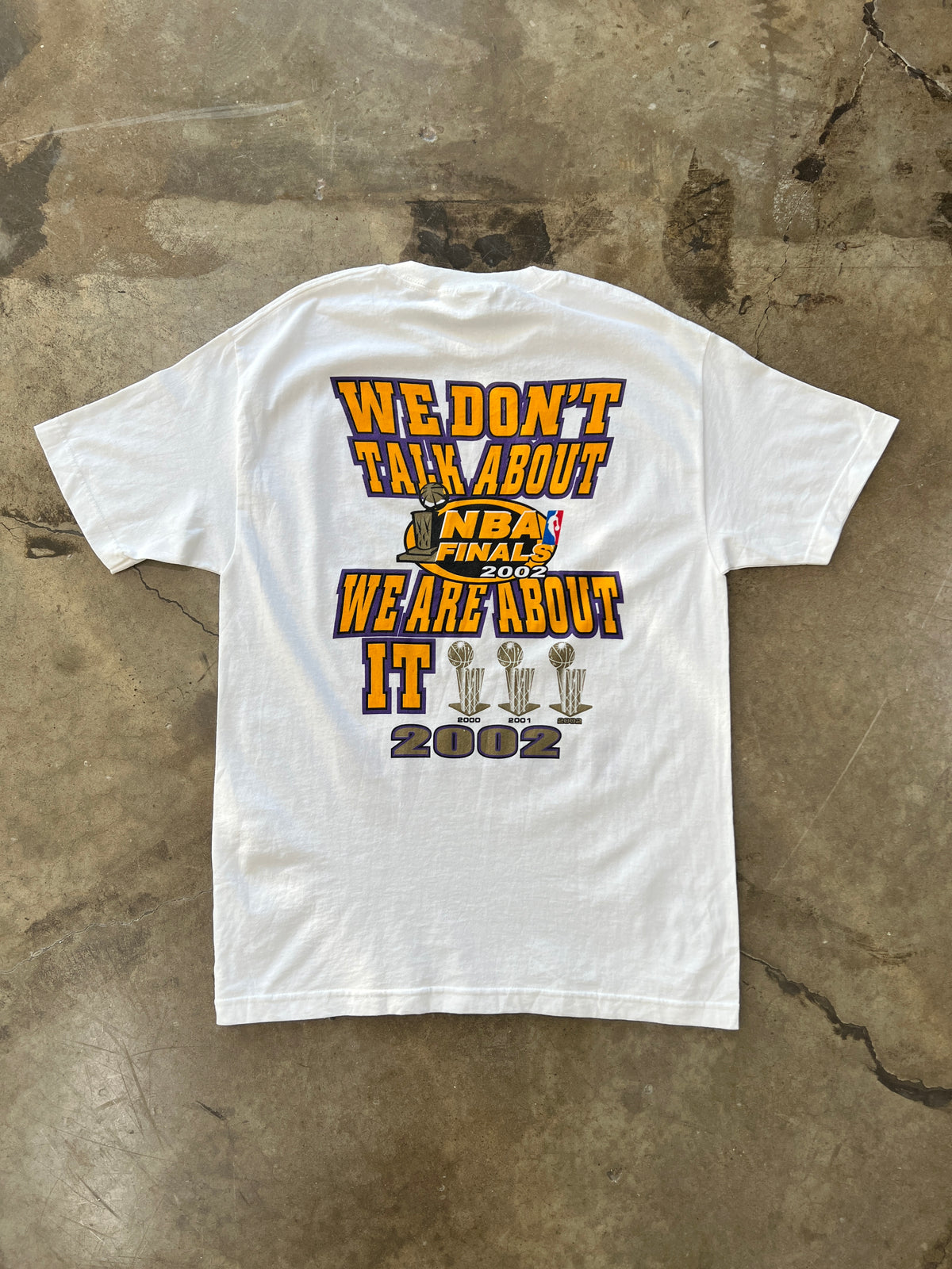 NBA Lakers 3peat Champions Tee