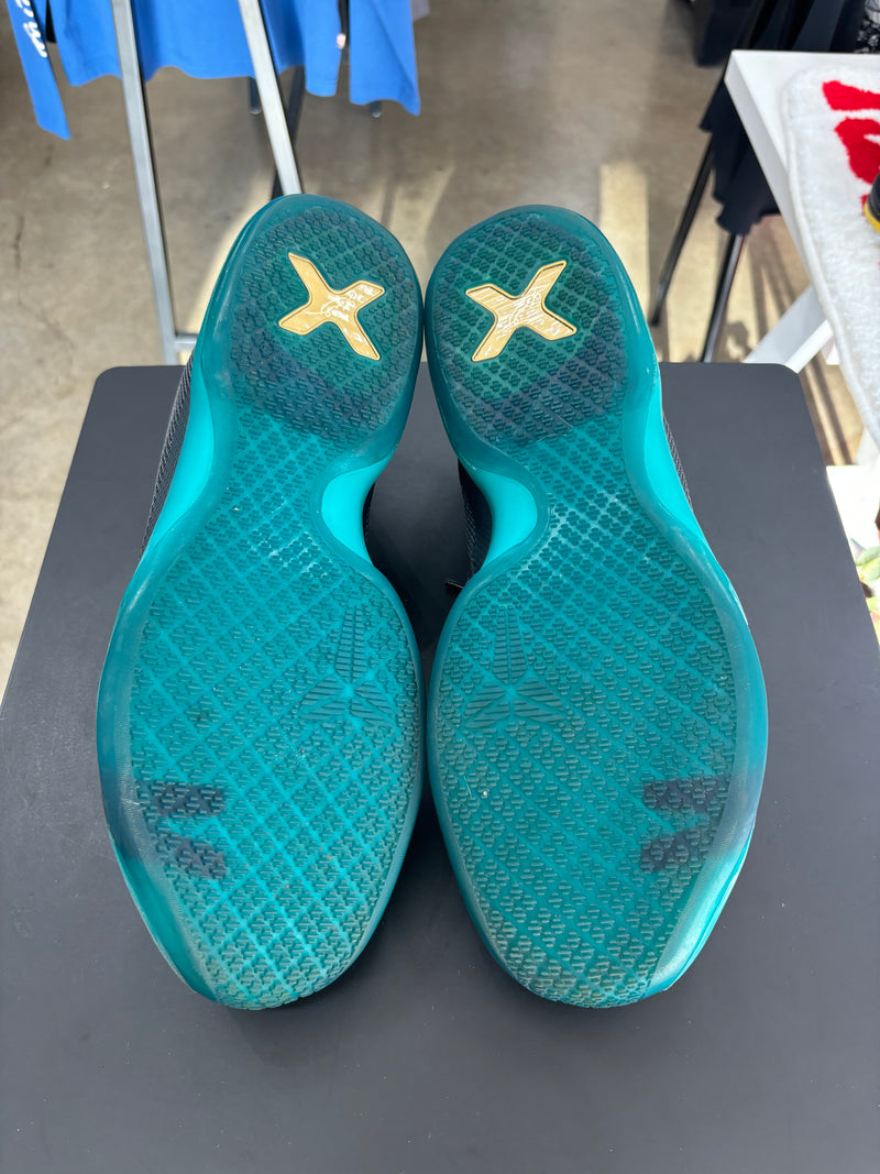 Kobe 10 Radiant Emerald