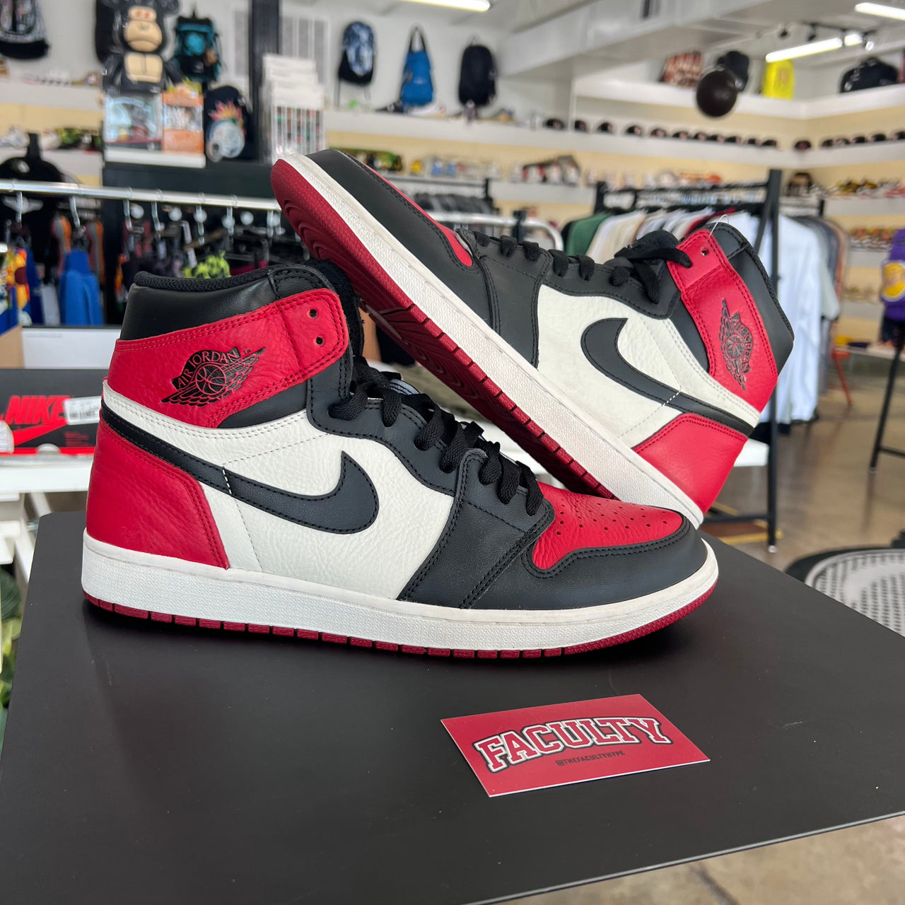 Air Jordan 1 Bred Toe (sz.12)