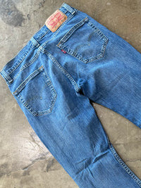 Levi’s 527 Classic Straight Leg