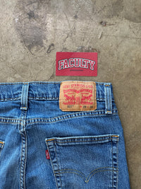 Levi’s 527 Classic Straight Leg