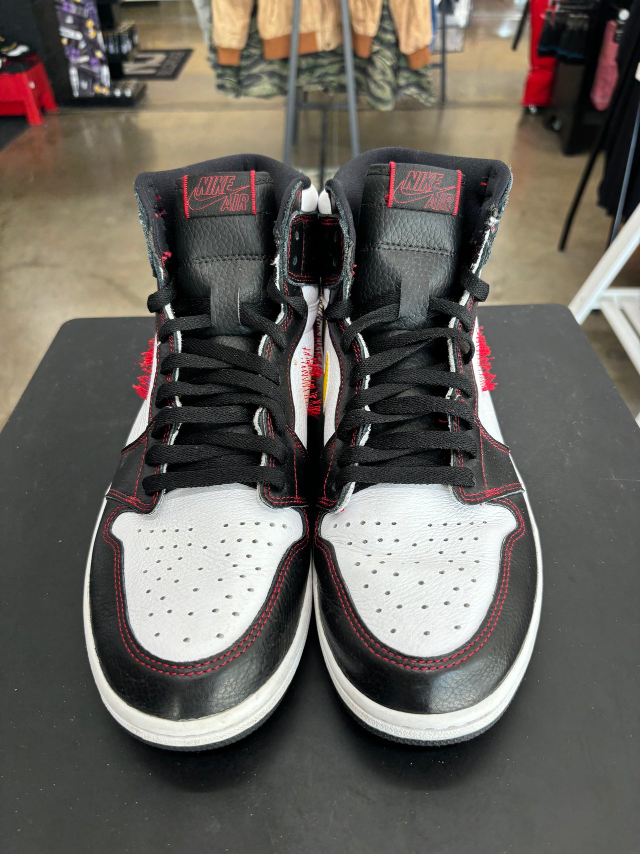 Air Jordan 1 Defiant White Black Gym Red