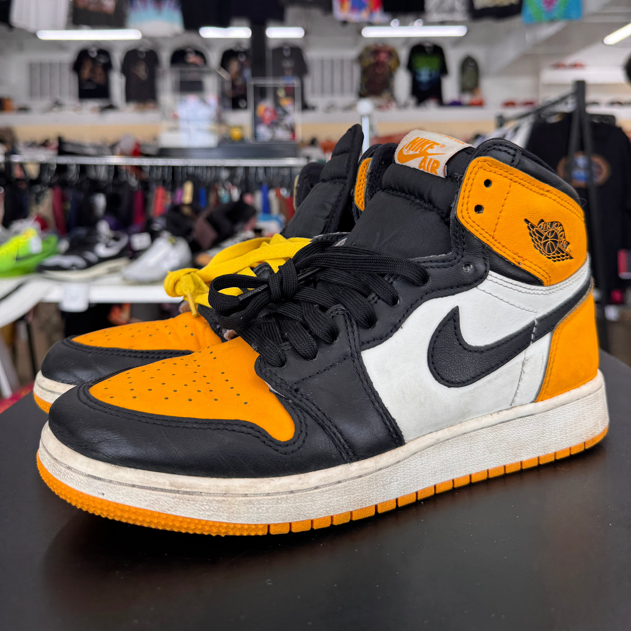 Air Jordan 1 Taxi