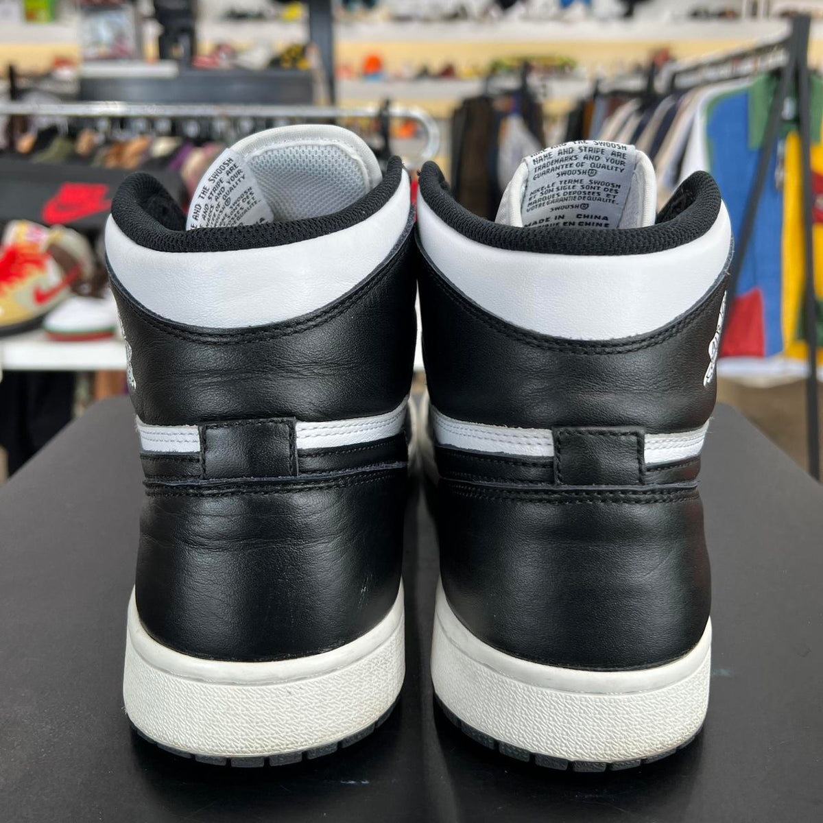 Air Jordan 1 Black White (2014)
