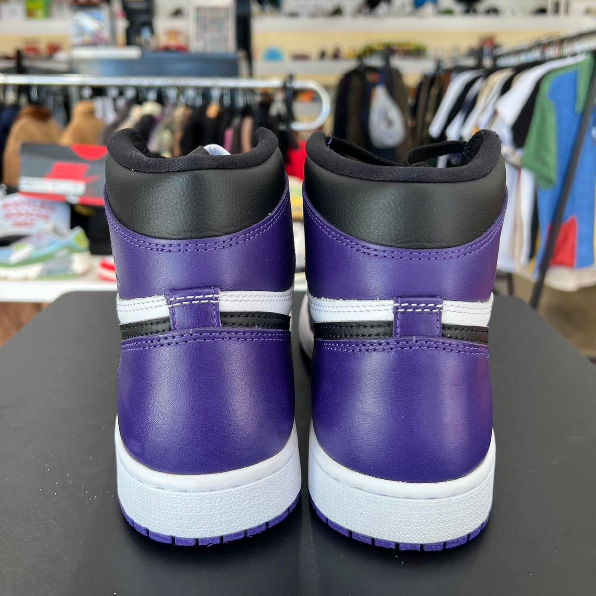 Air Jordan 1 Court Purple