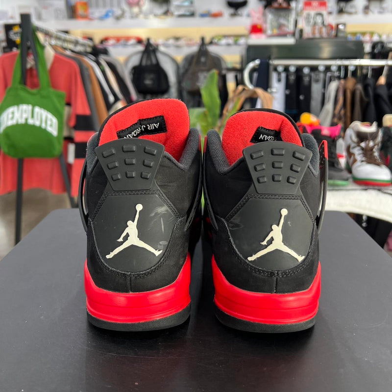 Air Jordan 4 Red Thunder