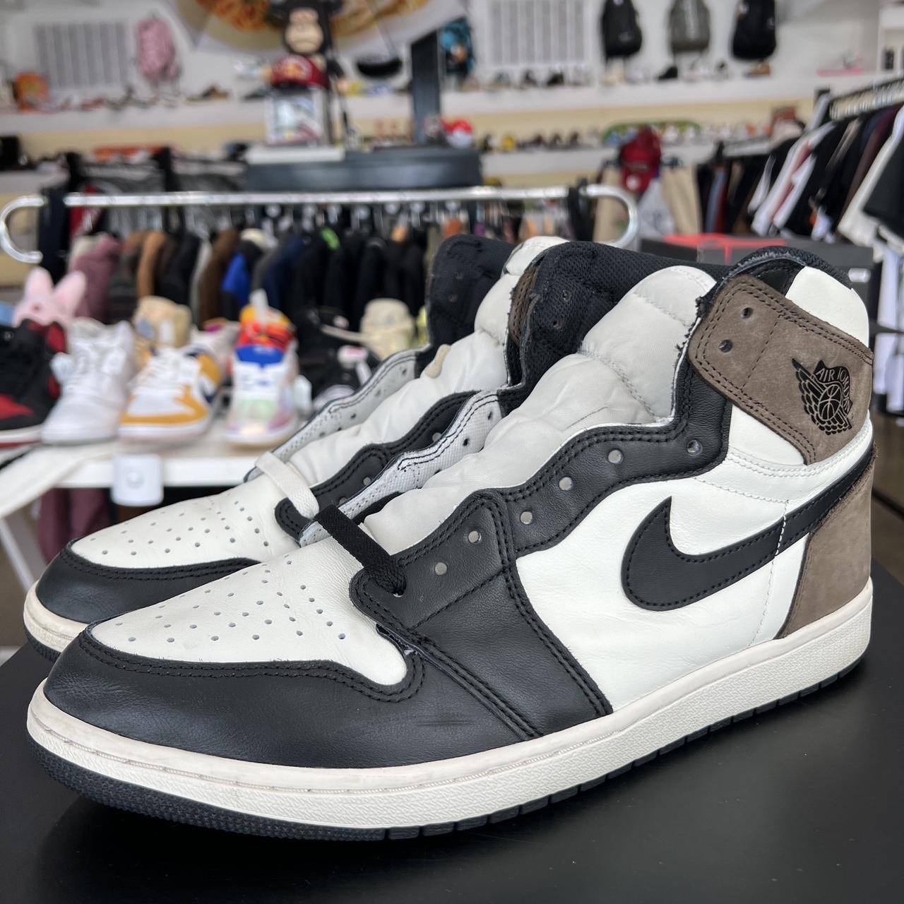 Air Jordan 1 Mocha