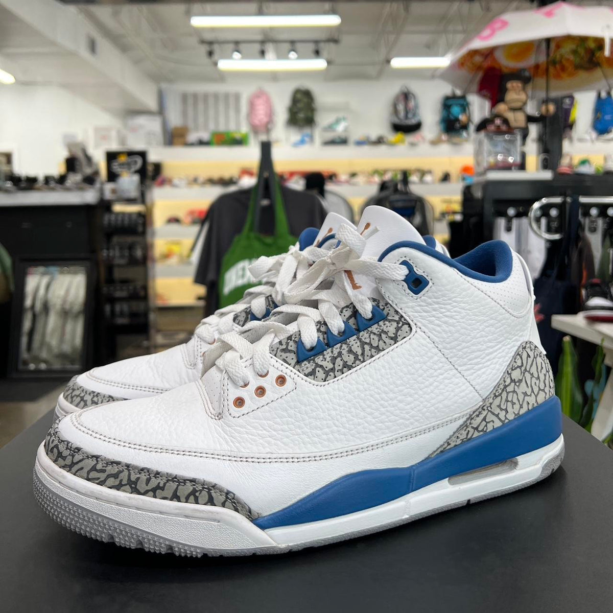 Air Jordan 3 Wizards