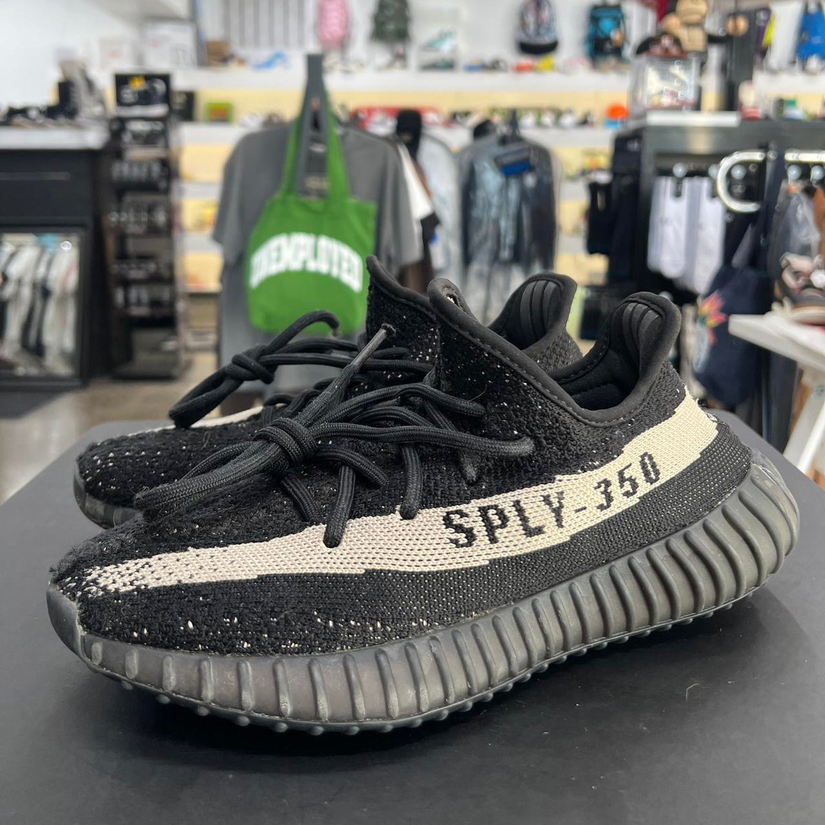 Yeezy 350 V2 Core Black White Oreo