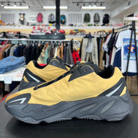 Yeezy 700 MNVN Honey Flux