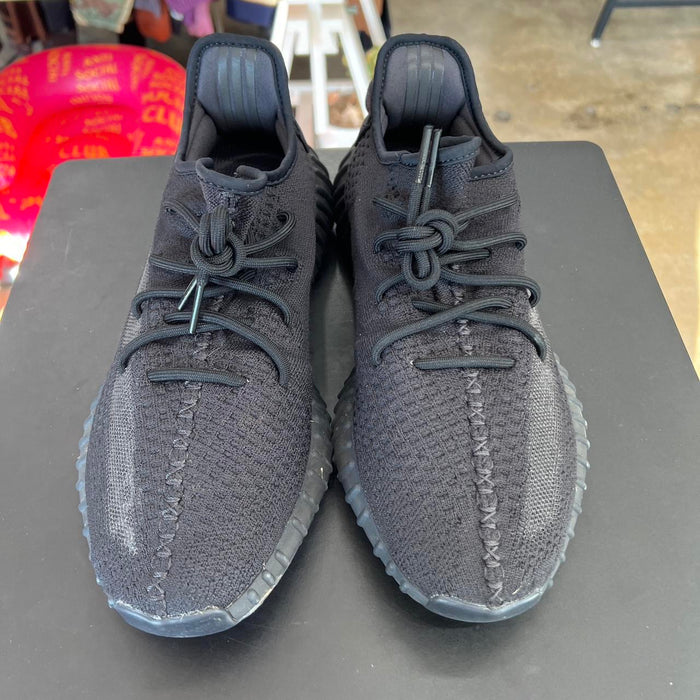 Yeezy 350 V2 Onyx