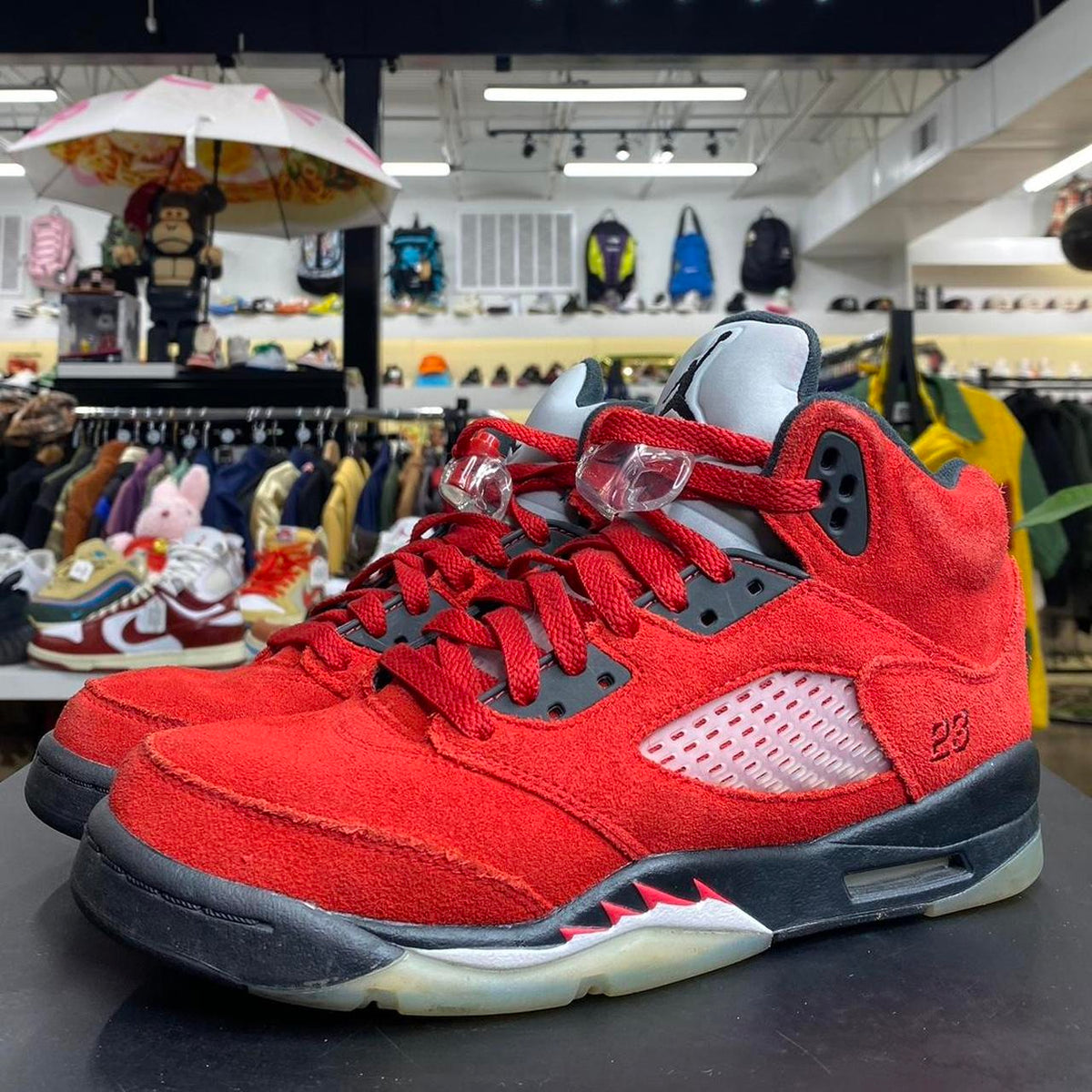 Air Jordan 5 Raging Bull