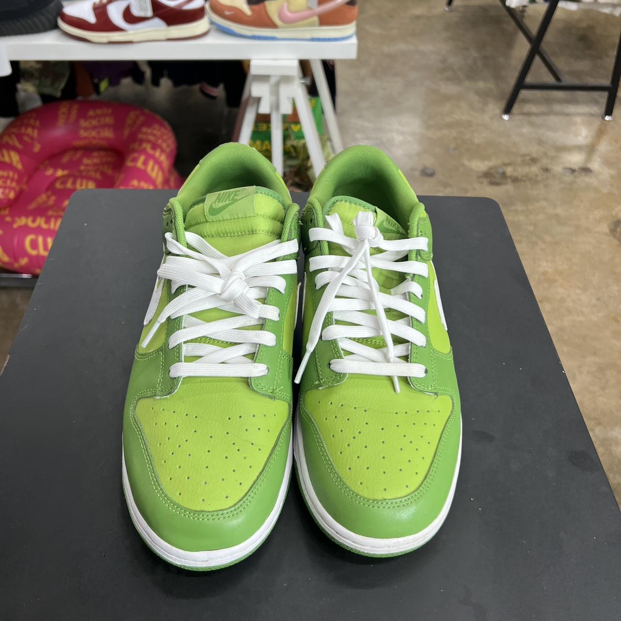 Dunk Low Chlorophyll