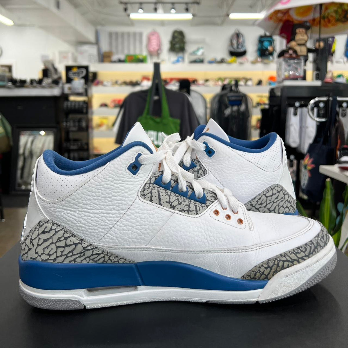 Air Jordan 3 Wizards