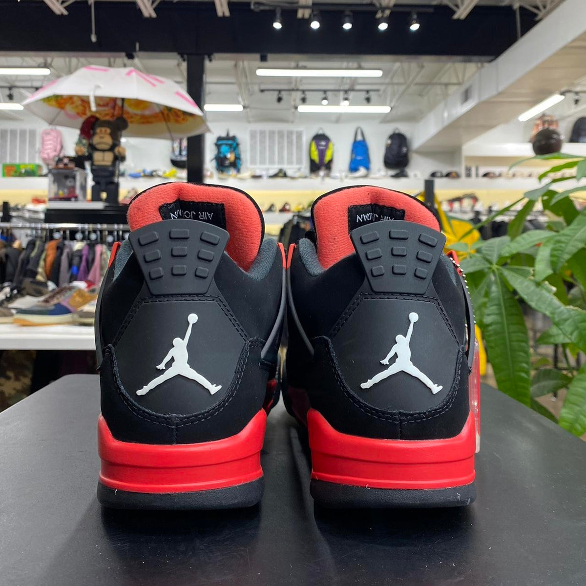 Air Jordan 4 Red Thunder (9)