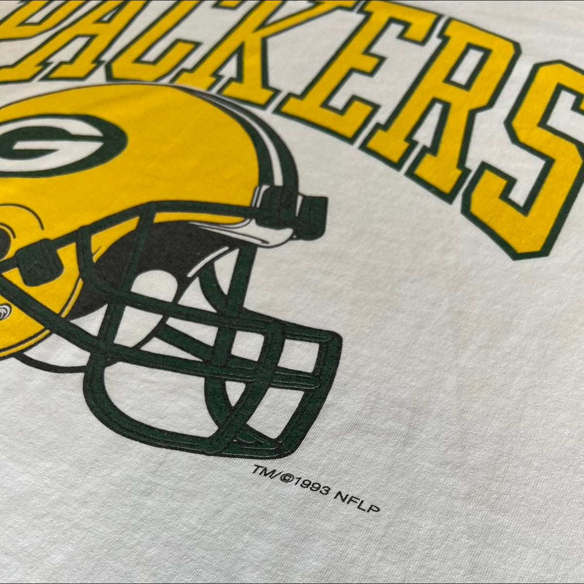 NFL Green Bay Packers Helemet Tee