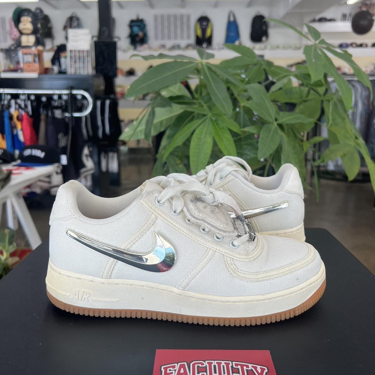 Travis Scott x Air Force 1 Sail