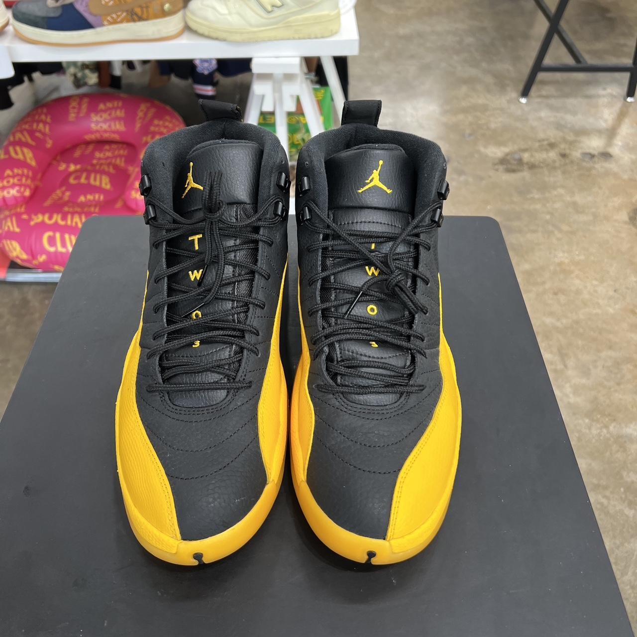 Air Jordan 12 Black University Gold