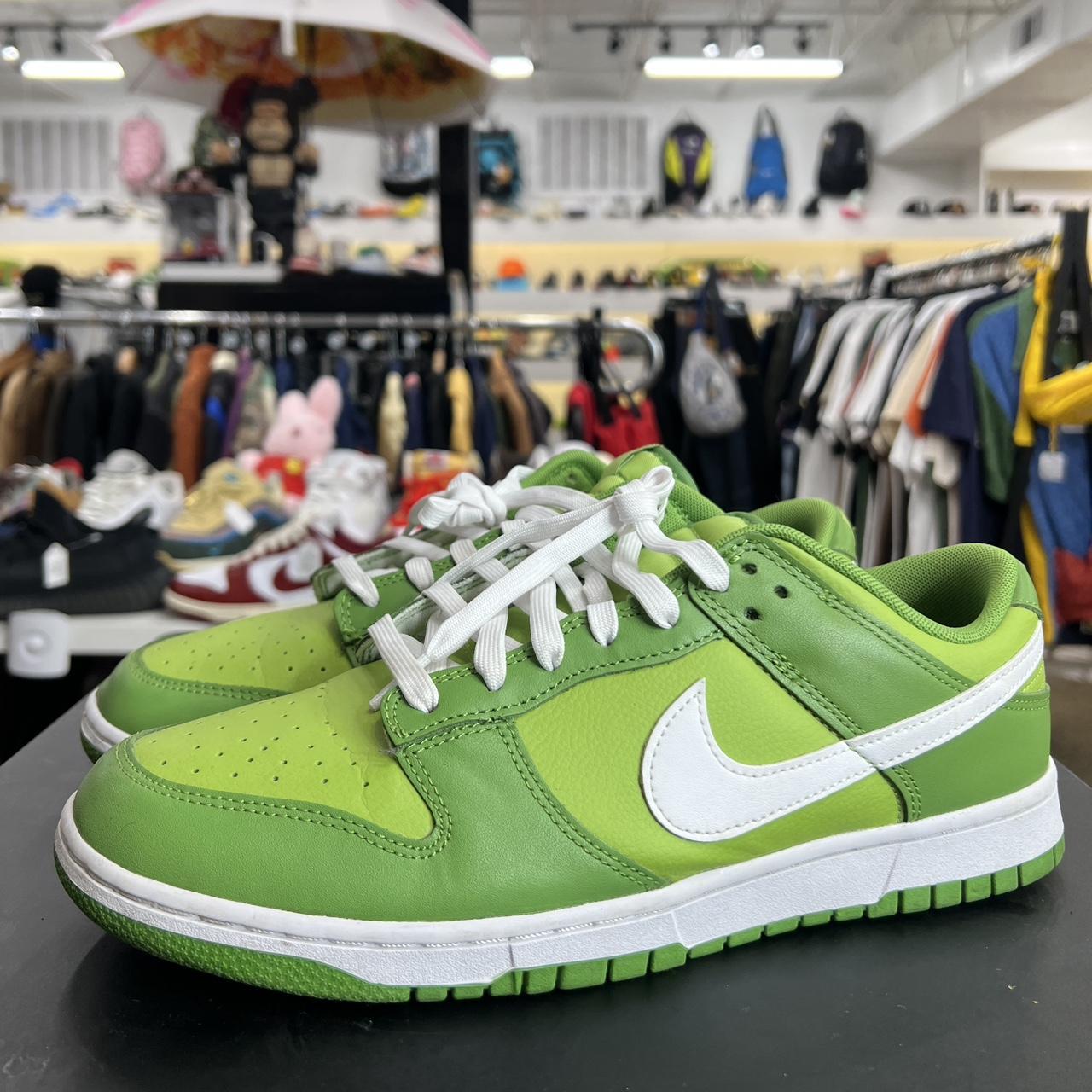 Dunk Low Chlorophyll