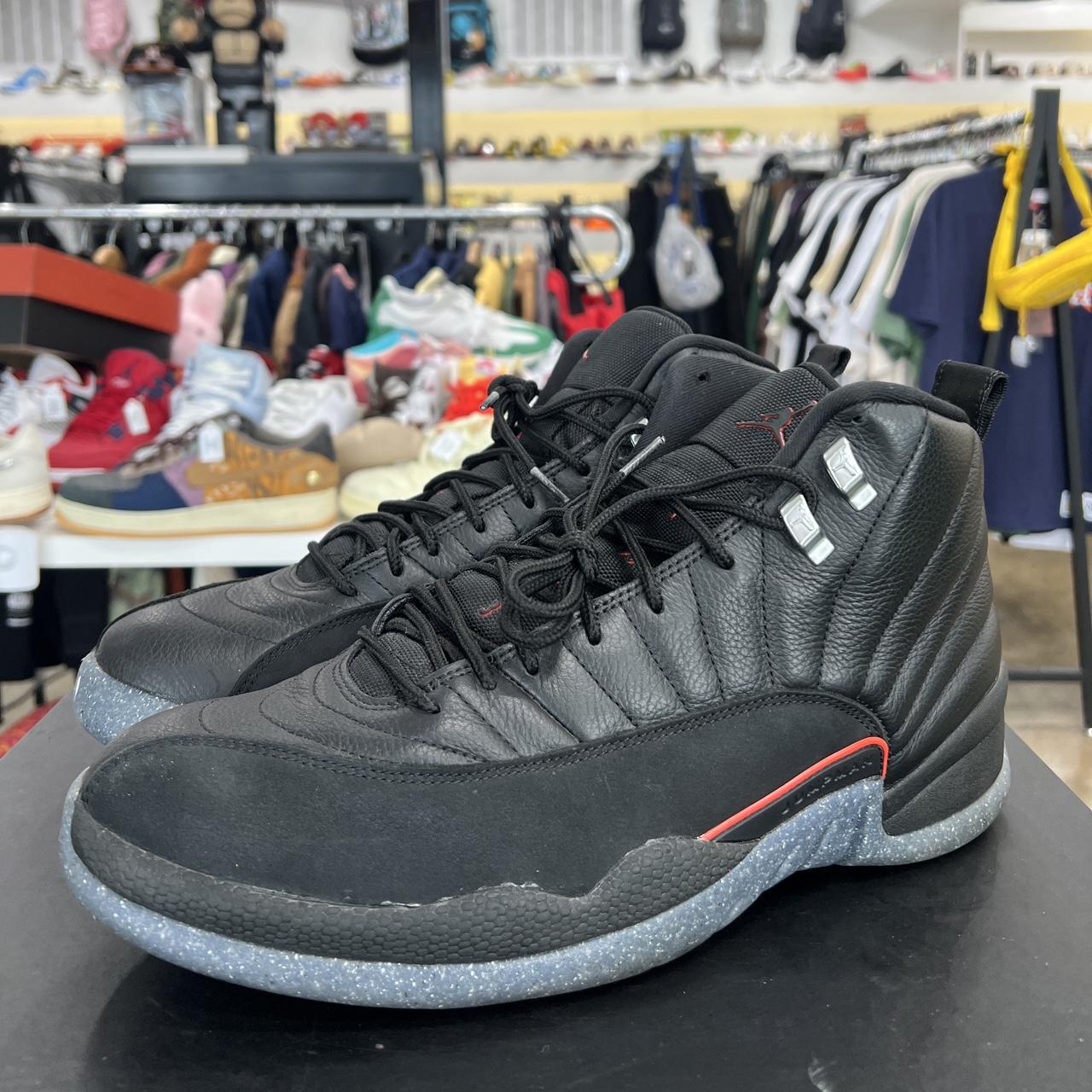 Air Jordan 12 Utility