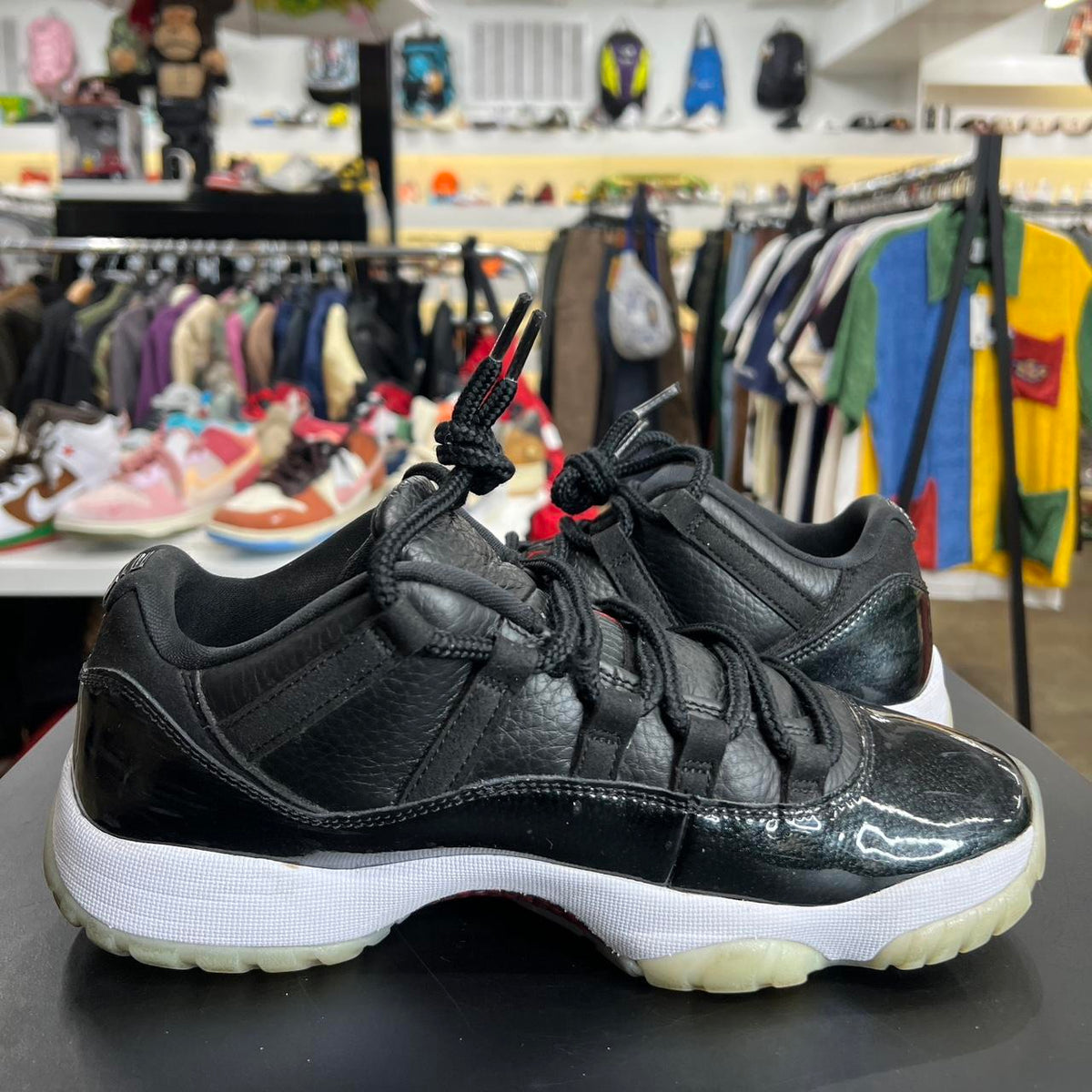 Air Jordan 11 Low 72-10