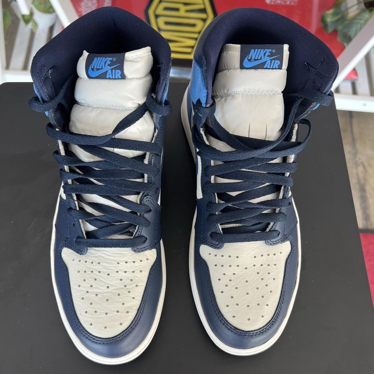 Air Jordan 1 Obsidian