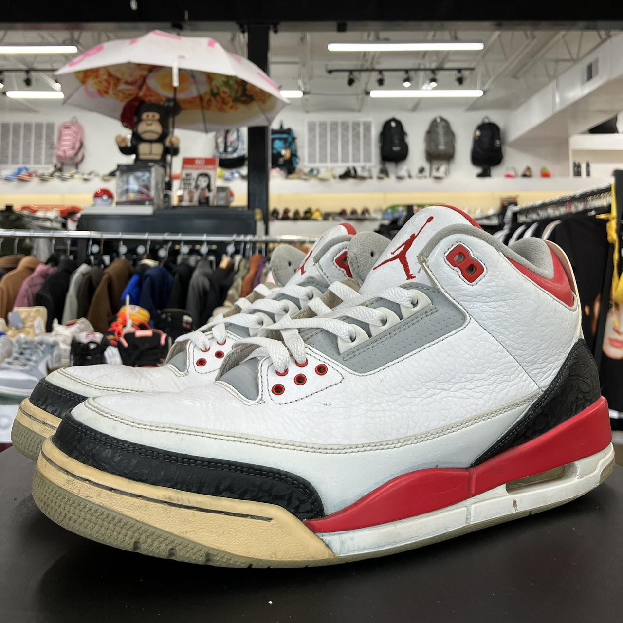 Air Jordan 3 Fire Red (2013)