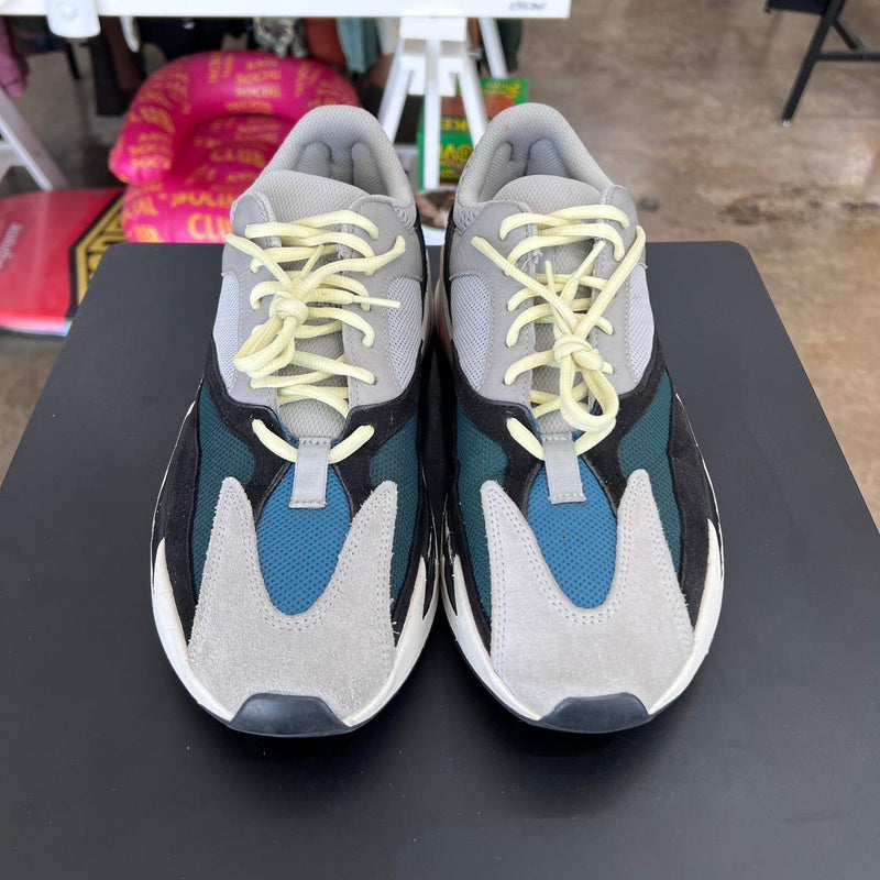 Yeezy 700 Waverunner