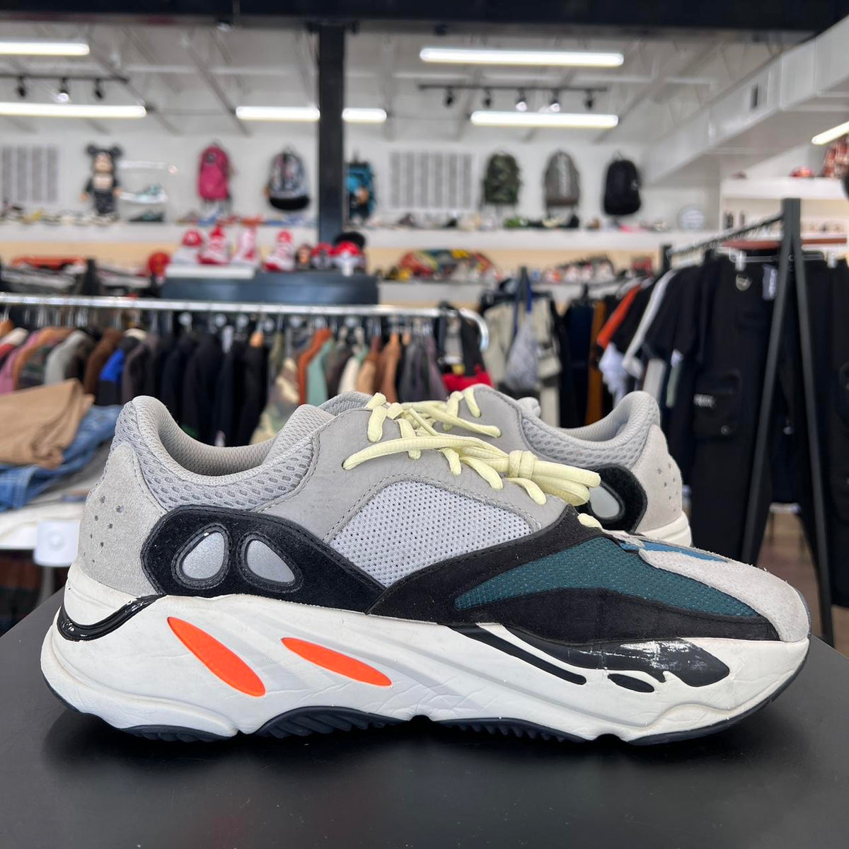 Yeezy 700 Waverunner