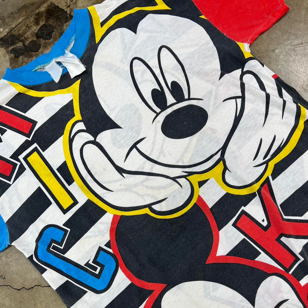 Disney Sleepy Mickey Mouse Disneyland Tee