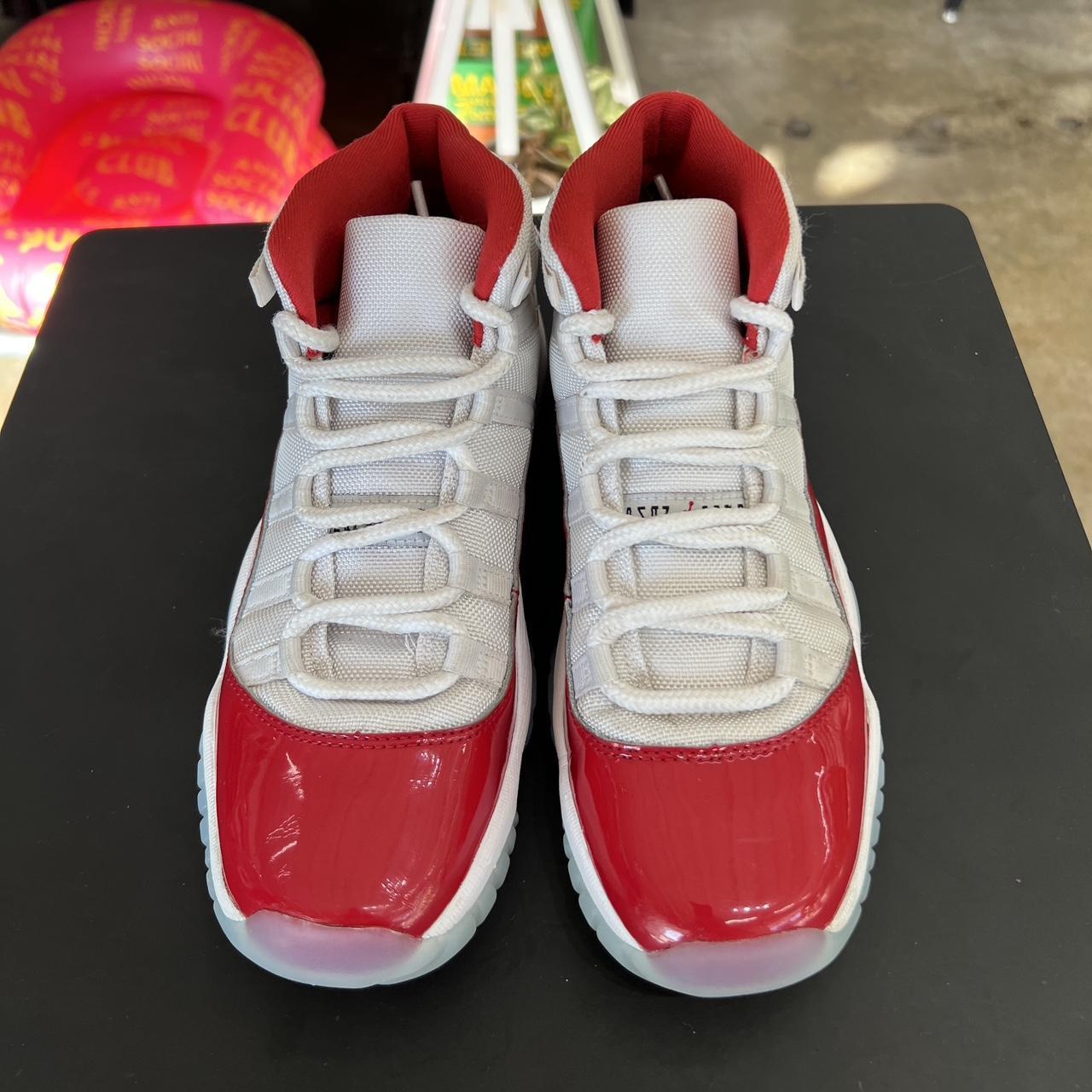 Air Jordan 11 Cherry (6Y)