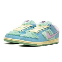 SB Dunk Low x Verdy Visty