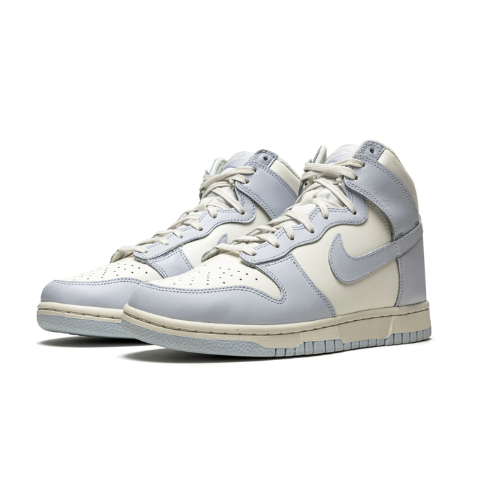 Dunk High Sail Football Grey W