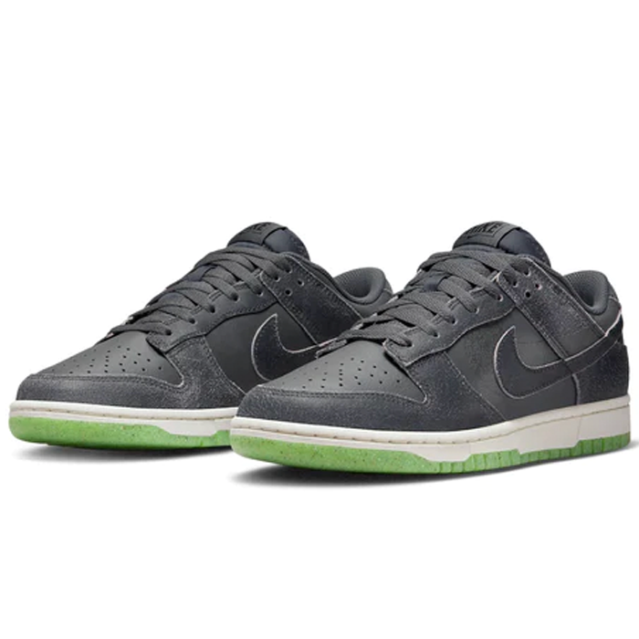 Dunk Low Halloween