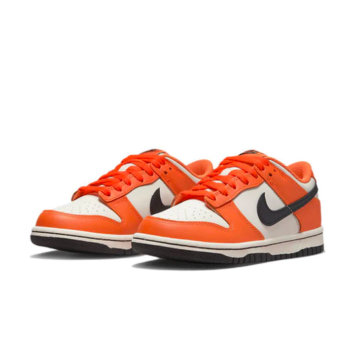 Dunk Low Halloween GS