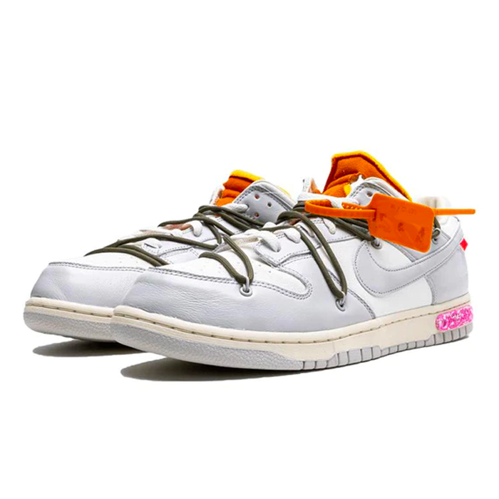 Off White x Dunk Low Lot 22