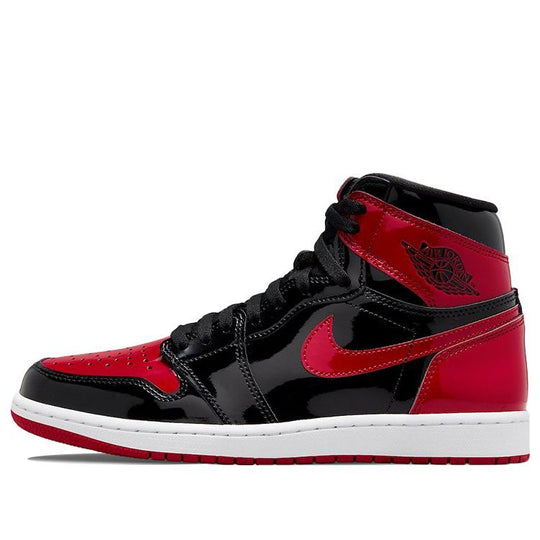 Air Jordan 1 Patent Bred