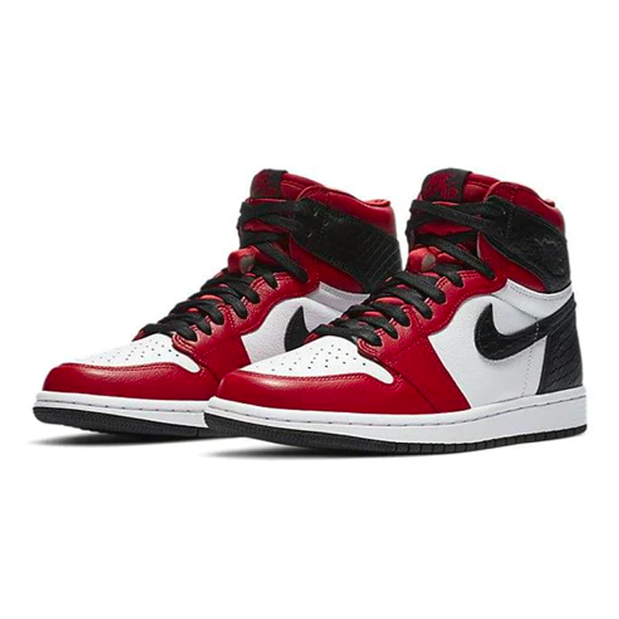 Air Jordan 1 Satin Snake Chicago W